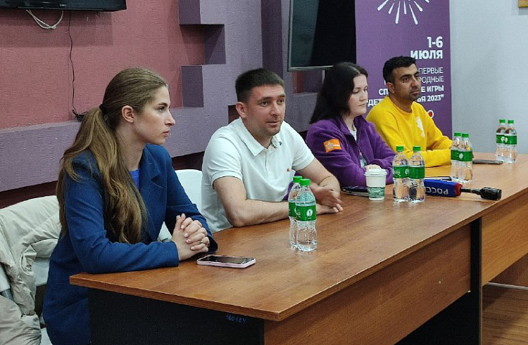 Более 300 волонтеров примут участие в первых международных летних играх «Дети Приморья».