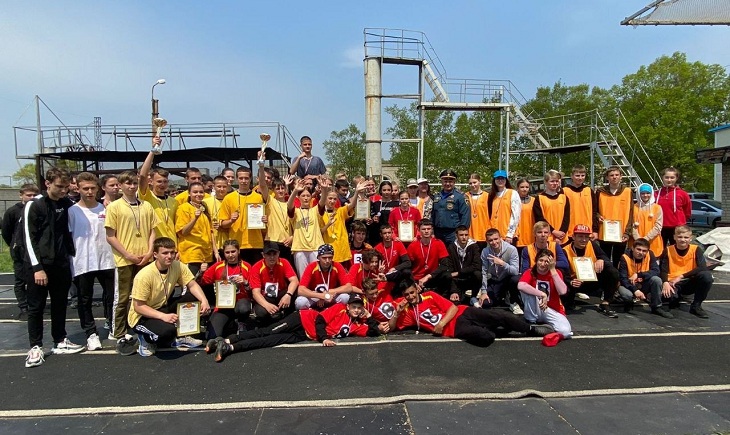 18 мая в Большом Камне прошёл XXIV городской слёт-соревнование школьников «Школа безопасности»