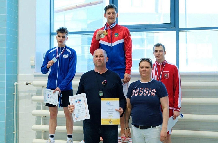 Большекаменский спортсмен представит Россию на международных соревнованиях по плаванию