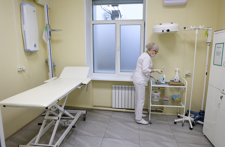 Объем строительства новых медицинских объектов в Приморье вырос в 20 раз за 20 лет.