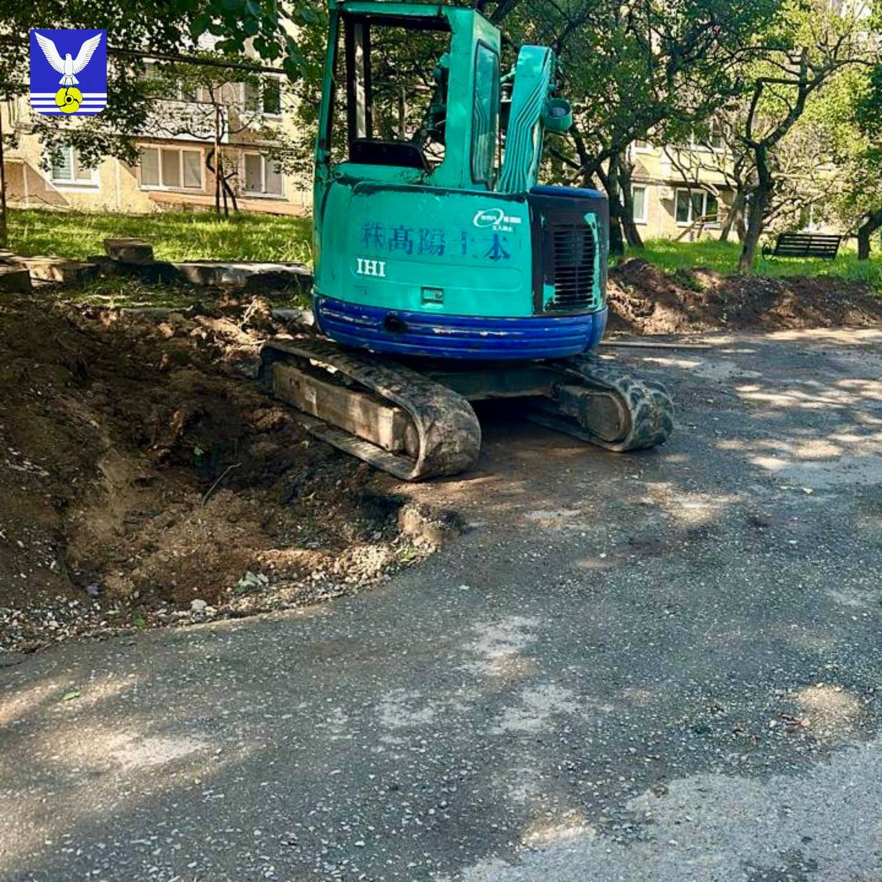 Что происходит в Большом Камне?.