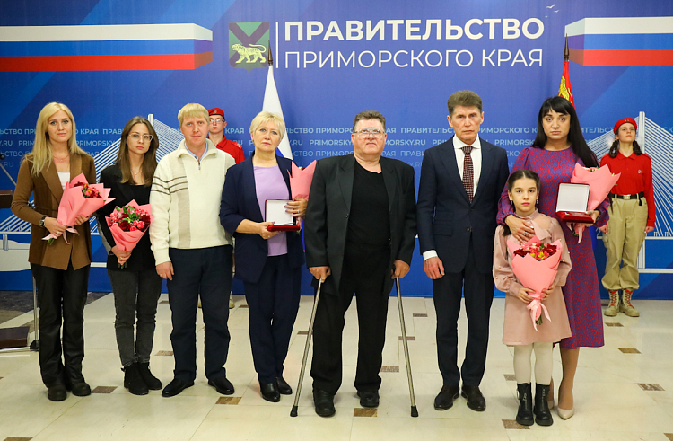 Высокого звания «Герой Приморского края» удостоены двое участников СВО