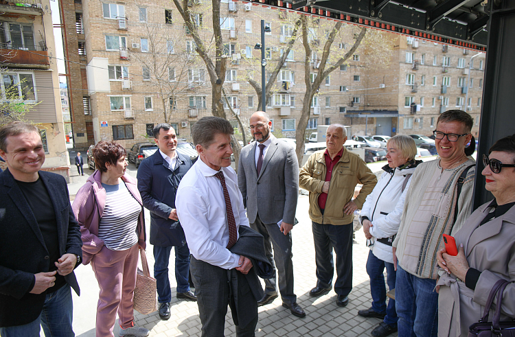 Олег Кожемяко призвал приморцев активнее участвовать в программах благоустройства.