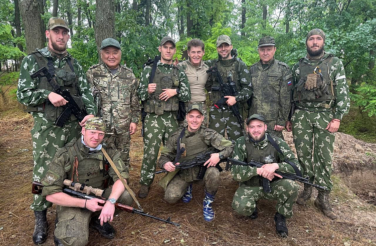 Дополнительную технику направит Приморье в зону СВО. Дополнительную технику направит Приморье в зону СВО.