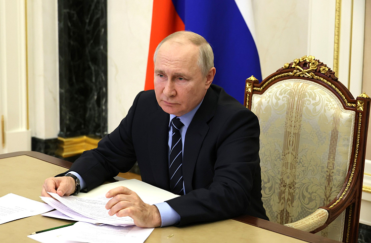 Федеральные власти окажут помощь пострадавшему от наводнения Приморью. Федеральные власти окажут помощь пострадавшему от наводнения Приморью.