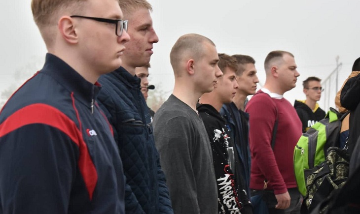 В Большом Камне идёт весенняя призывная кампания. В Большом Камне идёт весенняя призывная кампания.