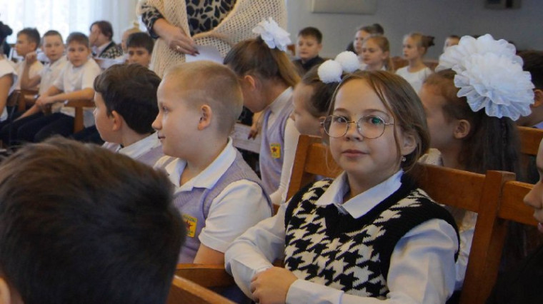 Патриотические уроки, посвященные Дню героев Отечества, прошли в школе №3 9 декабря. Патриотические уроки, посвященные Дню героев Отечества, прошли в школе №3 9 декабря.