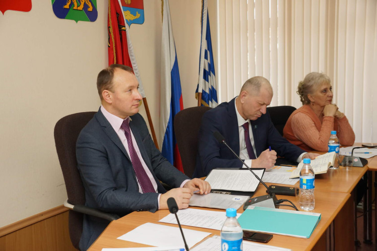 Сегодня состоялось первое в этом году заседание Думы городского округа Большой Камень. Сегодня состоялось первое в этом году заседание Думы городского округа Большой Камень.
