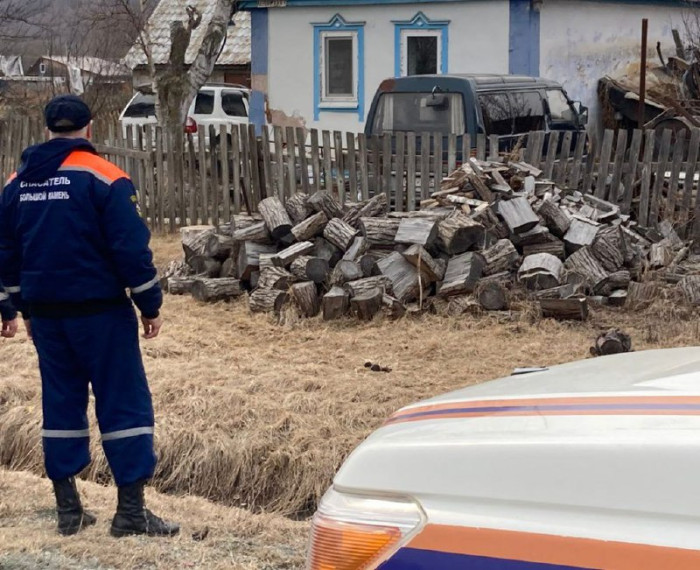 В Большом Камне продолжается работа административной комиссии.