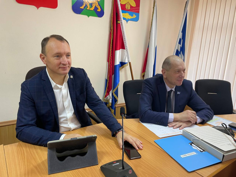 Состоялось очередное заседание городской Думы. Состоялось очередное заседание городской Думы.
