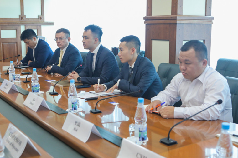 Партнеры из Китая намерены развивать строительные проекты в Приморье.