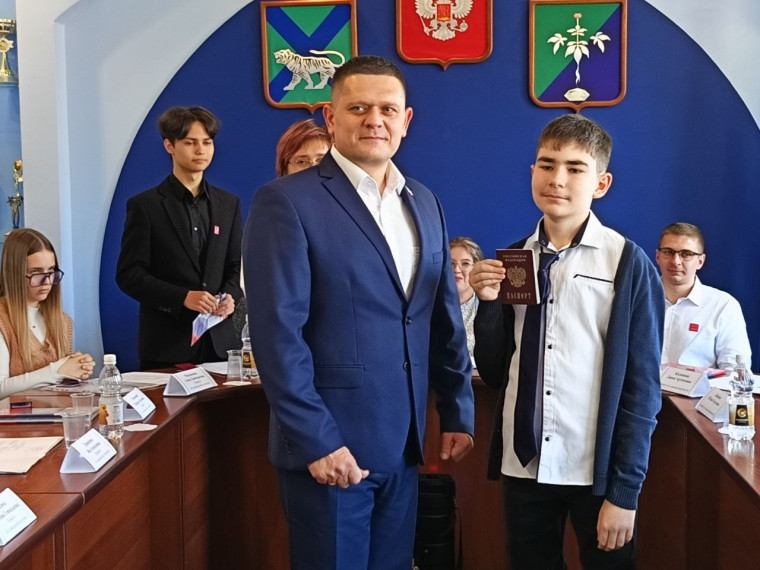 Заседание Молодёжного парламента.