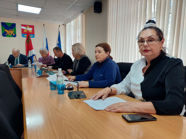 Заседание постоянных комиссий Думы городского округа Большой Камень.