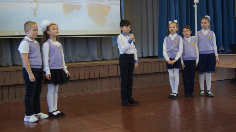 Патриотические уроки, посвященные Дню героев Отечества, прошли в школе №3 9 декабря.