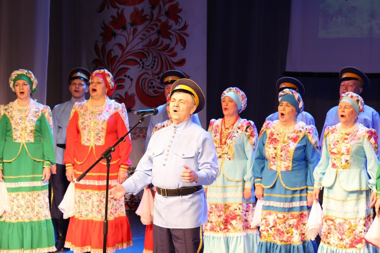 25 марта во Дворце Культуры «Звезда» состоялся отчётный концерт Хора русской песни.