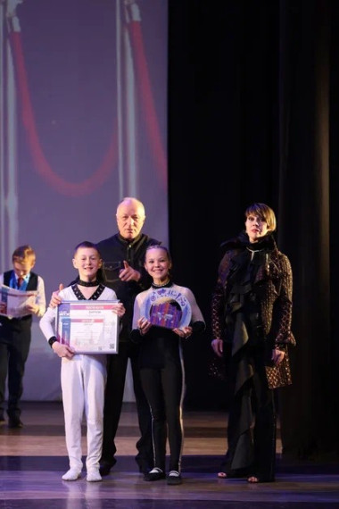 Эстрадно-Цирковая Студия «Пуговки» из Большого Камня стала обладателем Гран-При Международного суперфинала «GRAND PRIX MAESTRO».